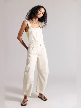 NWOT Free People Good Luck Barrel overalls